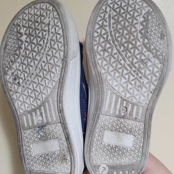 Spiderman shoes - Picture 3 of 3